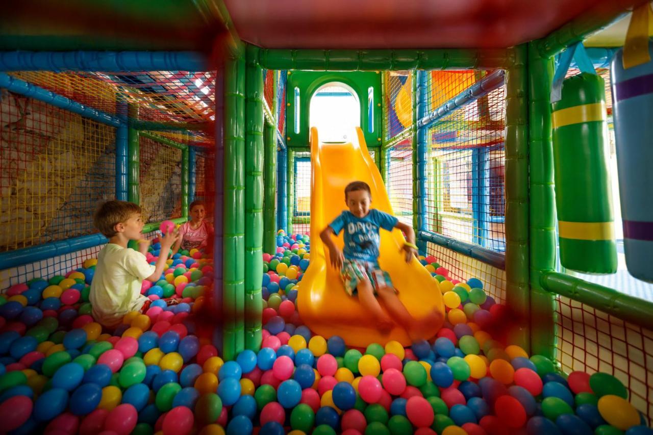 Aminess Maravea Camping Resort Holiday Homes Novigrad  Zewnętrze zdjęcie