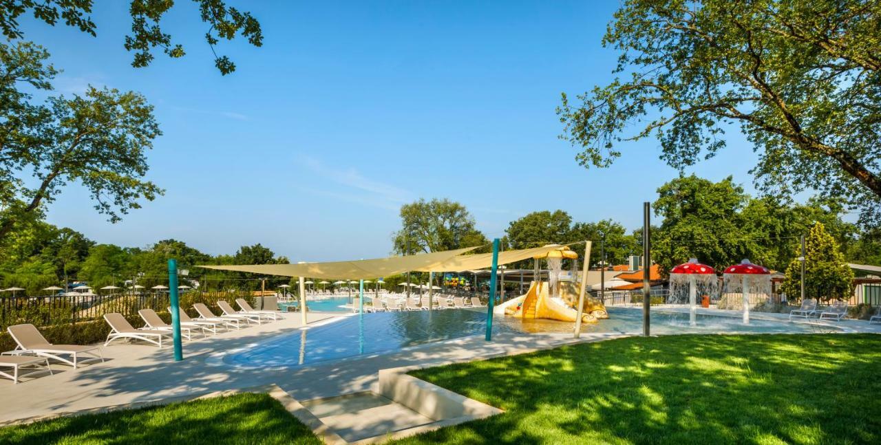 Aminess Maravea Camping Resort Holiday Homes Novigrad  Zewnętrze zdjęcie