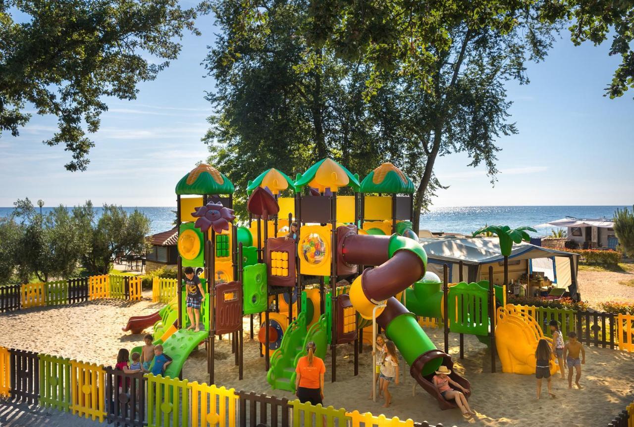 Aminess Maravea Camping Resort Holiday Homes Novigrad  Zewnętrze zdjęcie